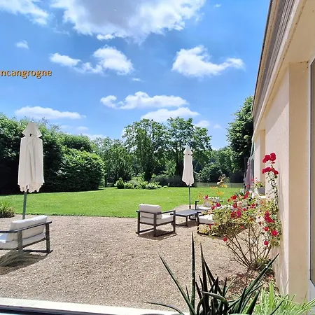 Hotel Le Quincangrogne Dampmart