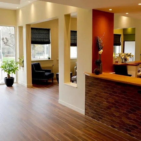 Le Quincangrogne Hotel 3*