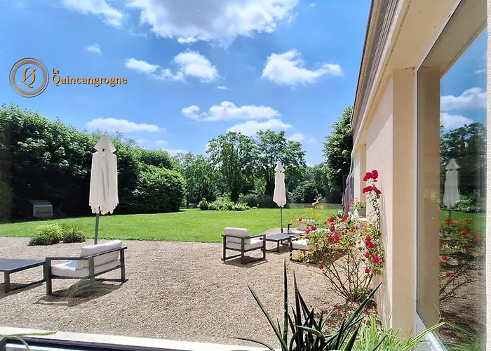 Hotel Le Quincangrogne Dampmart