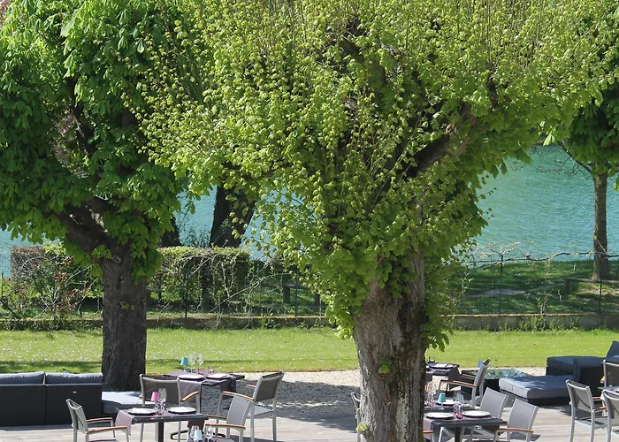 Hotel Le Quincangrogne Dampmart